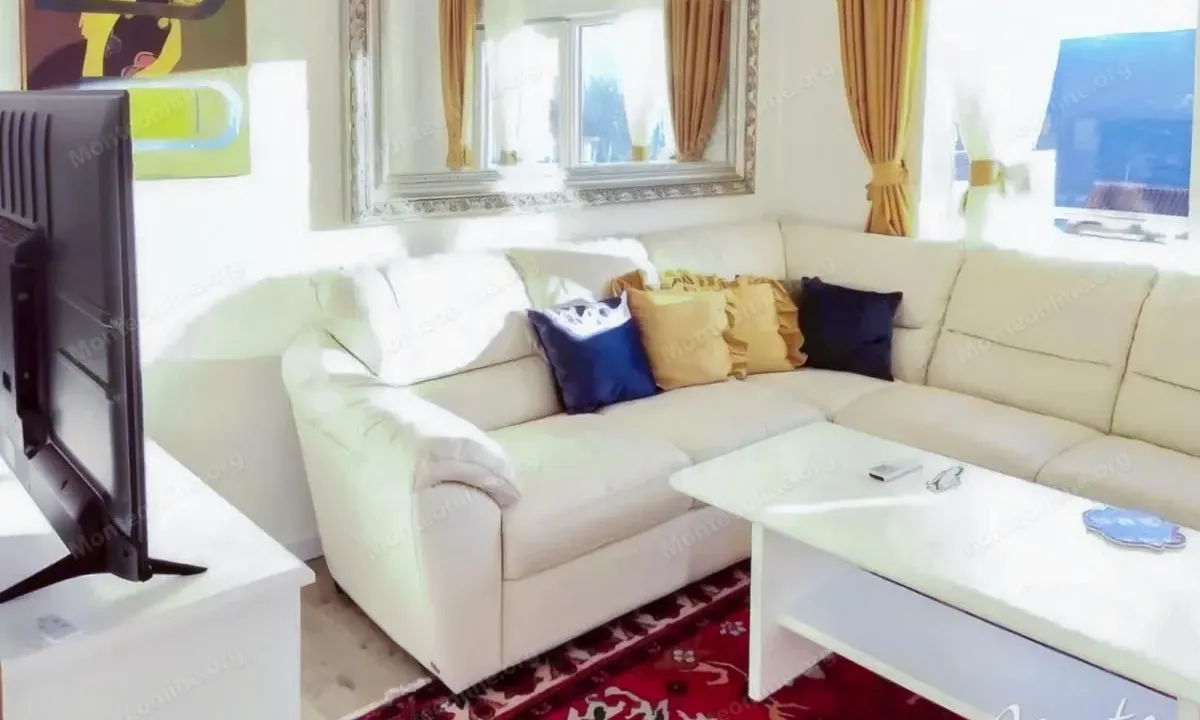 Prodaja, dvosoban stan, 65m², Herceg Novi, Crna Gora