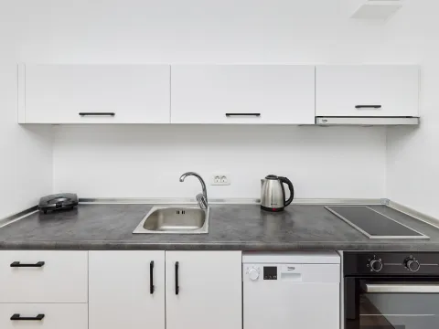 Izdavanje, garsonjera, 19m², Kavač, Kotor - image 8