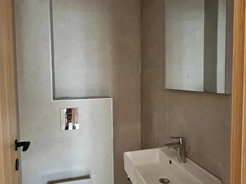 Prodaja, dvosoban stan, 70m², Zabjelo, Podgorica - image 9