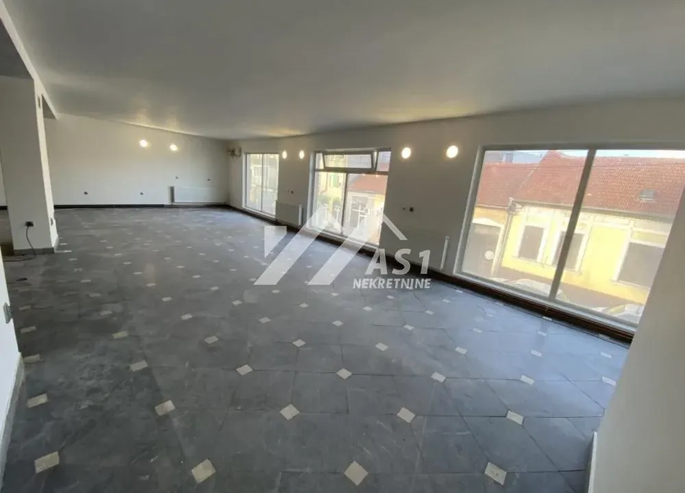 Rent, office space, 200m², Novi Sad Sve Podlokacije, Novi Sad