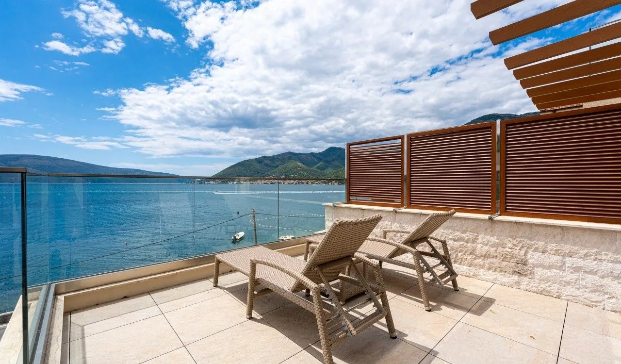 Prodaja, dvosoban stan, 67m², Opatovo, Tivat