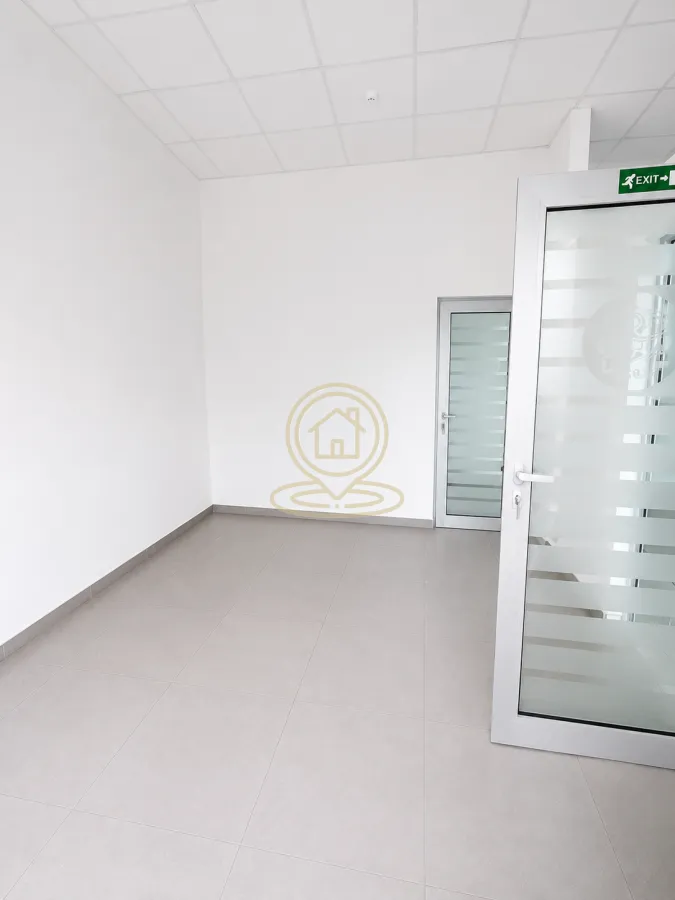 Rent, office space, 65m², Centar, Vrnjačka Banja