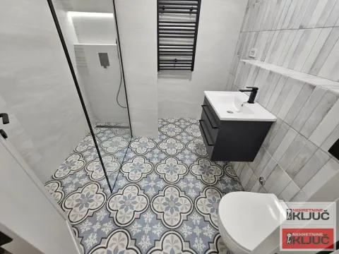 Sale, three bedroom apartment, 75m², Centar, Novi Sad - image 5