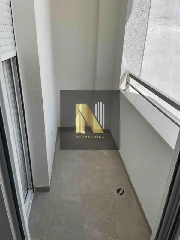 Izdavanje, jednosoban stan, 33m², Nova Detelinara, Novi Sad Sve Podlokacije