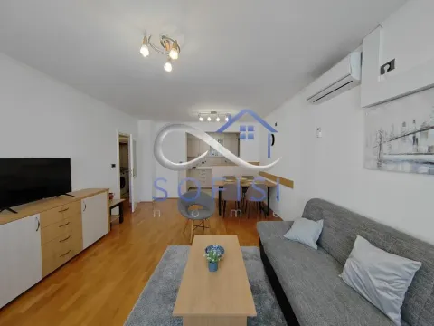Izdavanje, trosoban stan, 70m², Grbavica, Novi Sad Sve Podlokacije - image 5