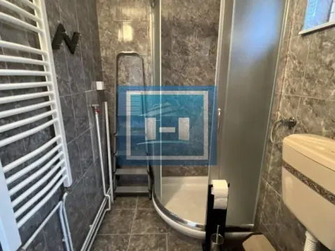 Sale, house, 222m², Paraćin, Srbija - image 34