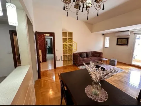 Sale, two bedroom apartment, 92m², City Kvart, Podgorica - image 4