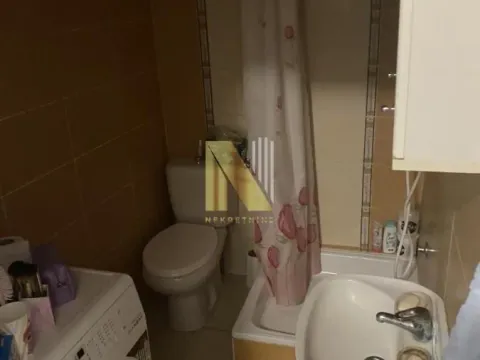 Izdavanje, garsonjera, 30m², Rotkvarija, Novi Sad Sve Podlokacije - image 5