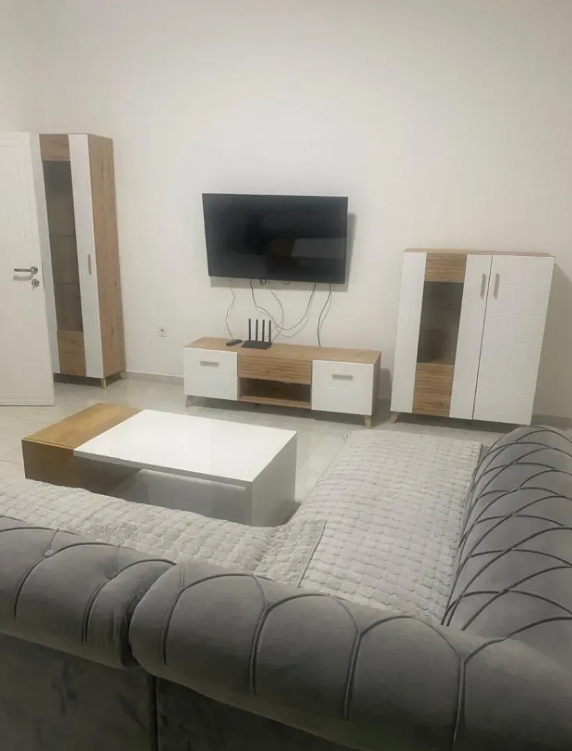 Rent, one bedroom apartment, 45m², Ilino, Bar