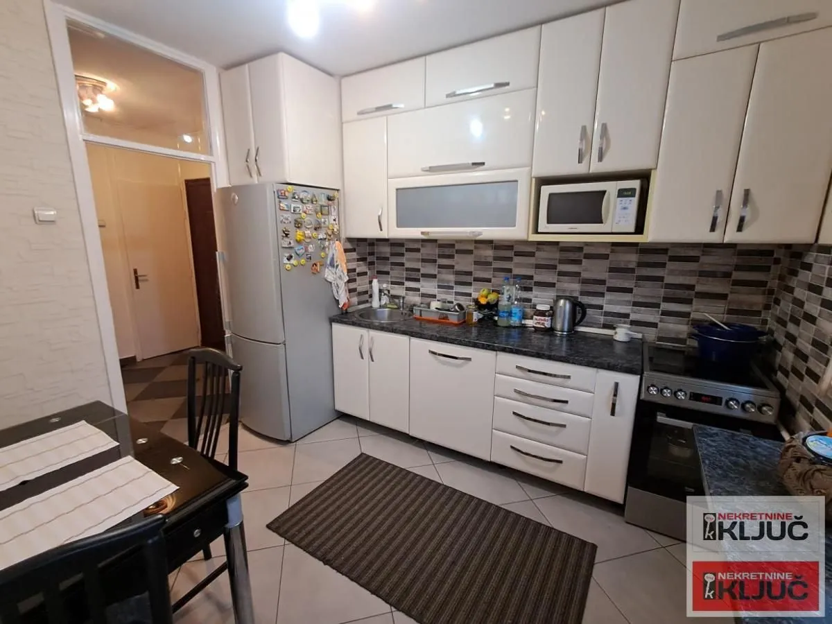 Prodaja, trosoban stan, 81m², Liman 1, Novi Sad Sve Podlokacije