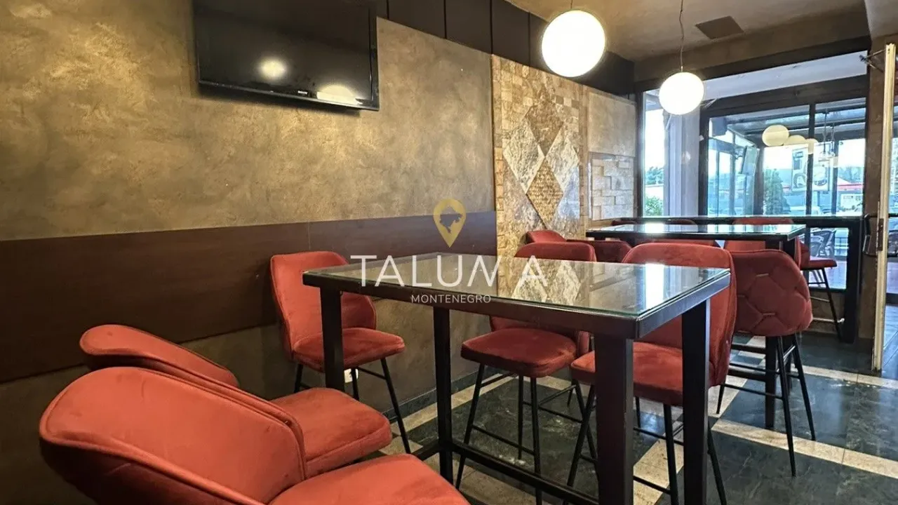 Izdavanje, poslovni prostor, 170m², Stari Aerodrom, Podgorica