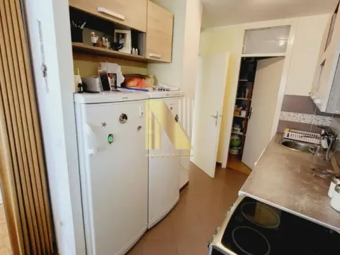 Prodaja, dvosoban stan, 72m², Novo naselje, Novi Sad - image 7