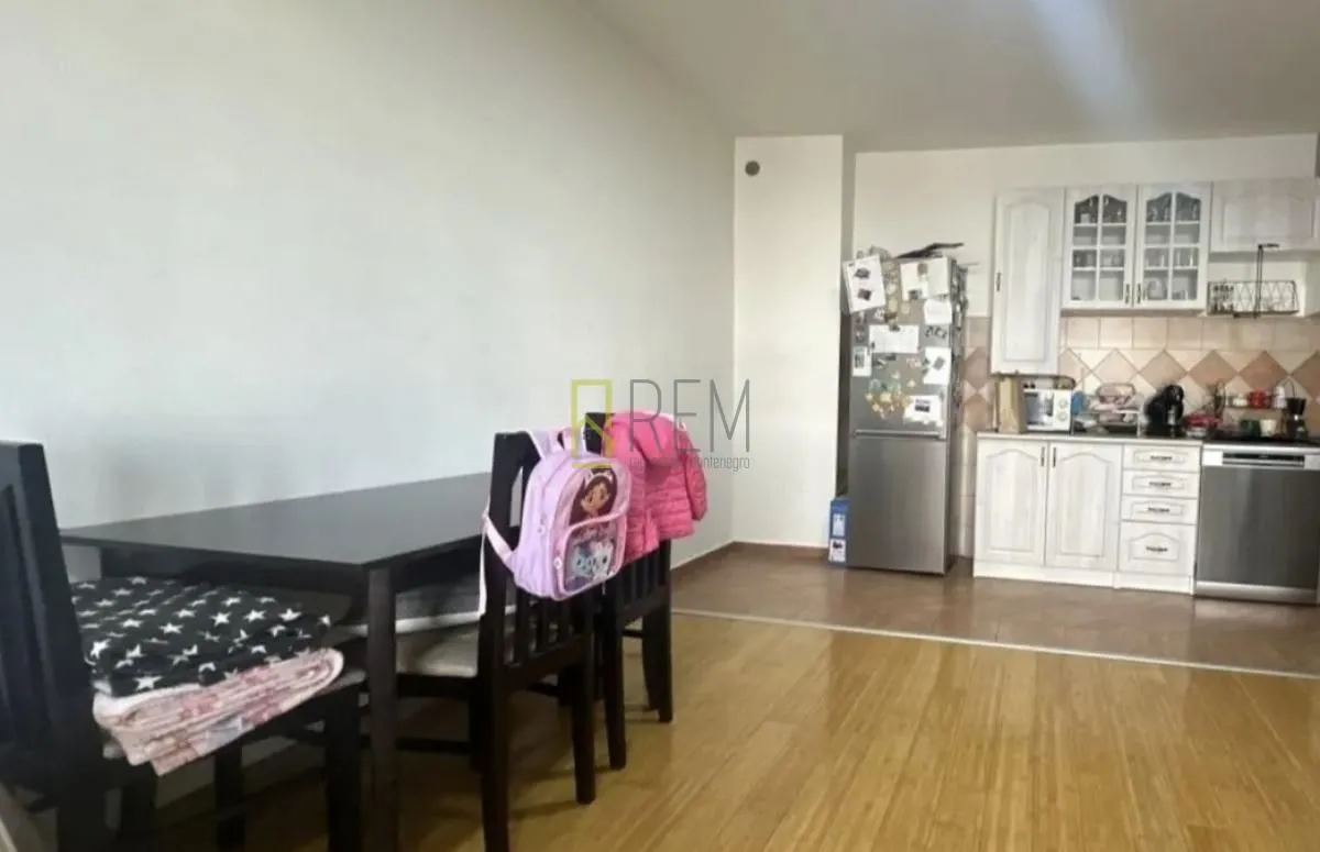 Prodaja, dvosoban stan, 63m², Stari Aerodrom, Podgorica