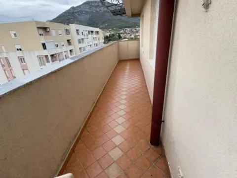 Izdavanje, dvosoban stan, 96m², Makedonsko naselje, Bar - image 5