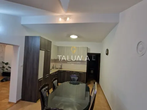 Izdavanje, dvosoban stan, 72m², Tološi, Podgorica - image 3