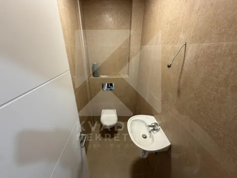 Rent, two bedroom apartment, 64m², Tološi, Podgorica - image 12