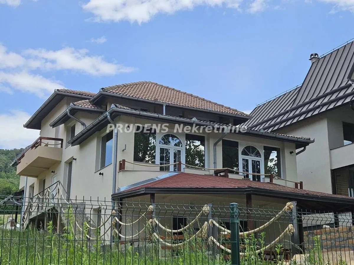 Prodaja, dvosoban stan, 64m², Gornja Trešnjica, Ljubovija