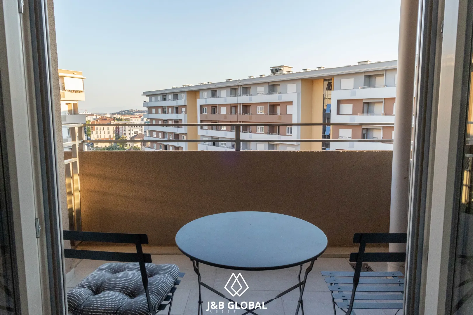 Rent, one bedroom apartment, 49m², Central Point, Podgorica