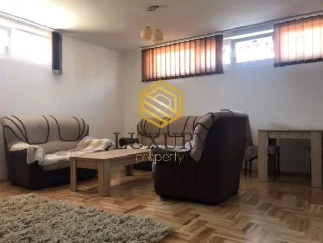 Rent, one bedroom apartment, 75m², Stari Aerodrom, Podgorica