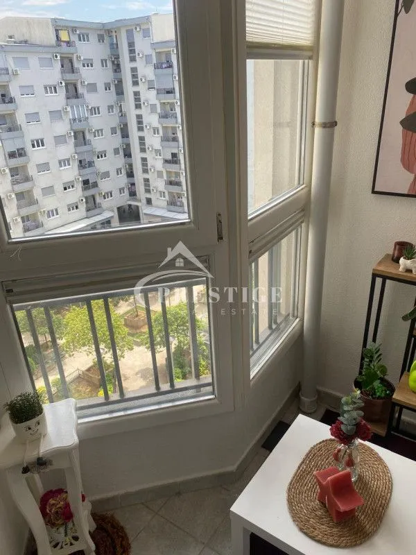 Rent, one bedroom apartment, 47m², Pobrežje, Podgorica