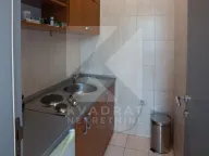 Izdavanje, poslovni prostor, 214m², Autobuska stanica, Podgorica - image 9