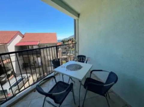 Rent, two bedroom apartment, 73m², Igalo, Herceg Novi - image 2