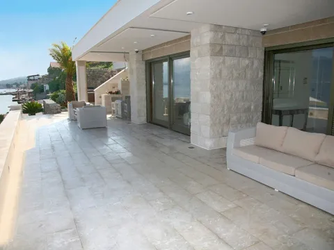 Izdavanje, kuća, 300m², Krašići, Tivat - image 5