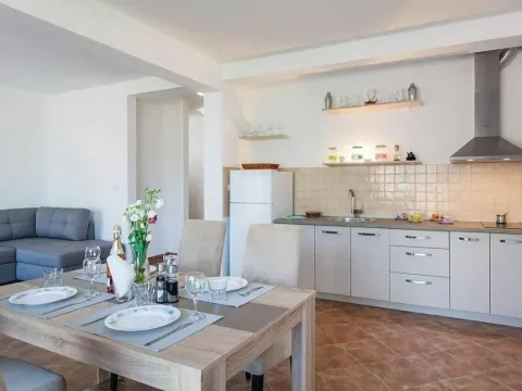 Prodaja, jednosoban stan, 61m², Kamenari, Herceg Novi - image 10