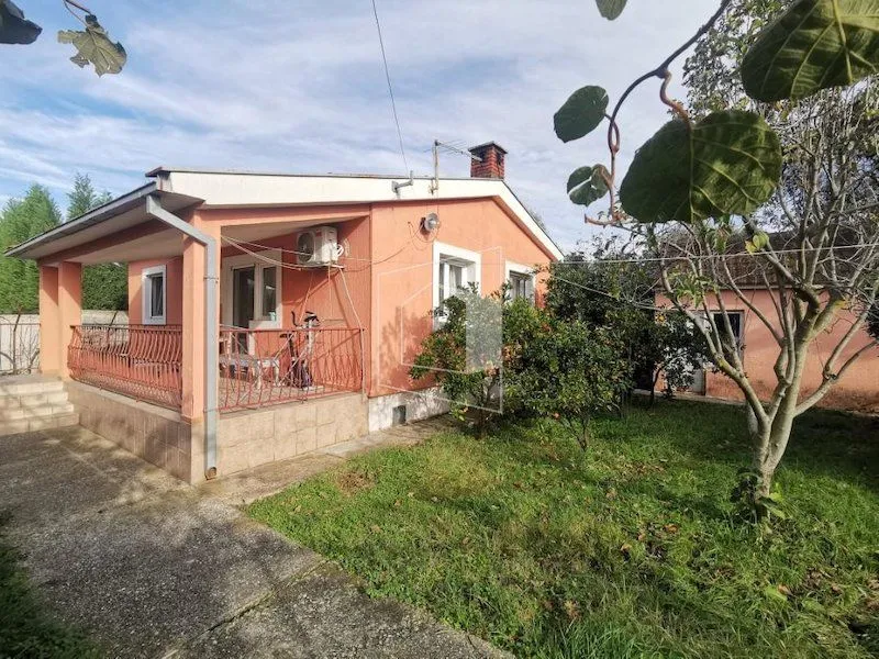 Sale, house, 54m², Gornja Gorica, Podgorica