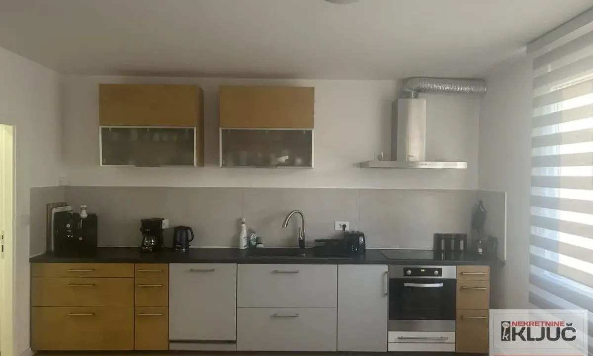 Rent, four bedroom apartment, 83m², Adice, Novi Sad Sve Podlokacije