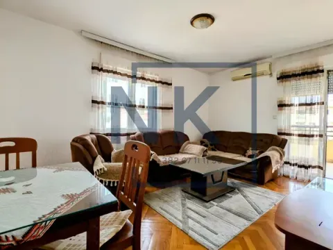 Rent, one bedroom apartment, 56m², Stara Varoš, Podgorica - image 2