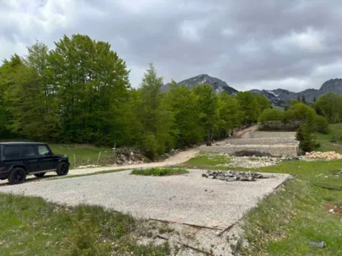 Prodaja, plac, 310m², Motički gaj, Žabljak - image 5