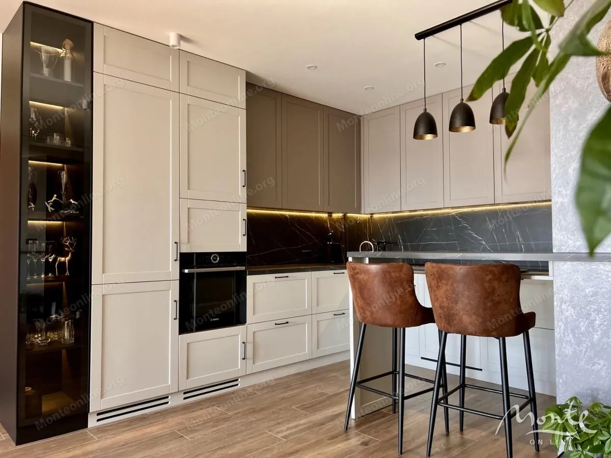Sale, two bedroom apartment, 62m², Bečići, Budva