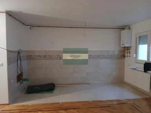 Sale, studio apartment, 42m², Erdoglija, Kragujevac - image 2