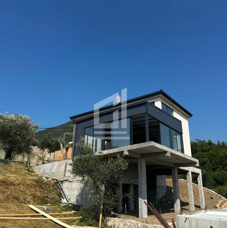 Sale, house, 266m², Bar, Crna Gora