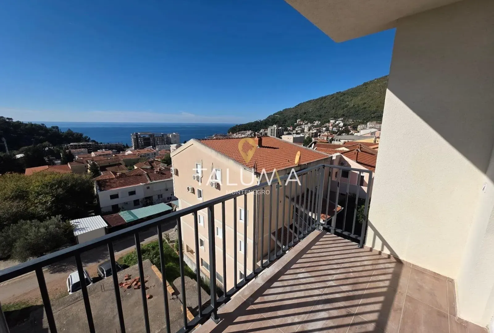 Prodaja, dvosoban stan, 58m², Petrovac, Budva
