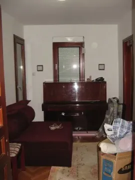 Rent, four bedroom apartment, 80m², Blok 6, Podgorica - image 3