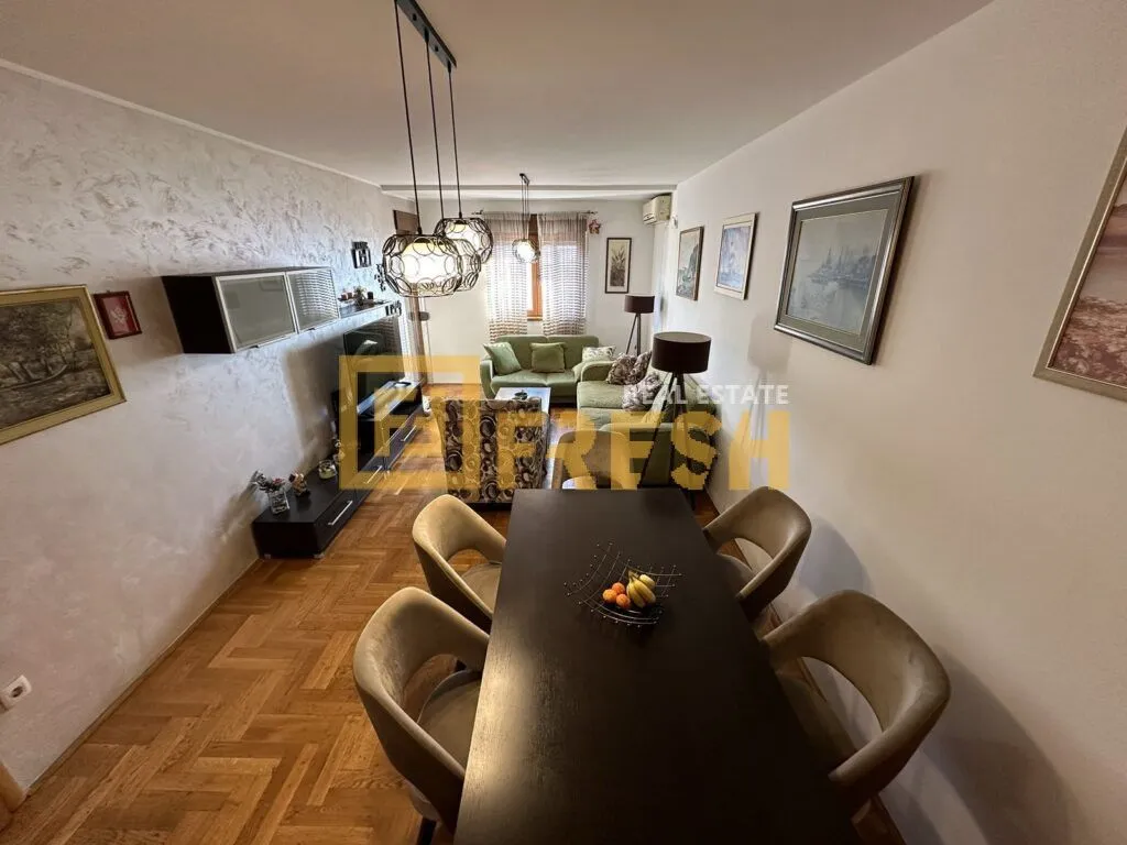 Prodaja, dvosoban stan, 70m², Stari Aerodrom, Podgorica