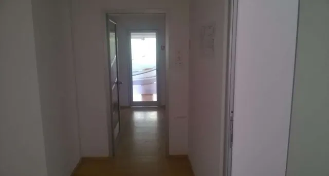 Rent, office space, 200m², Uciteljsko Naselje, Zvezdara Sve Podlokacije