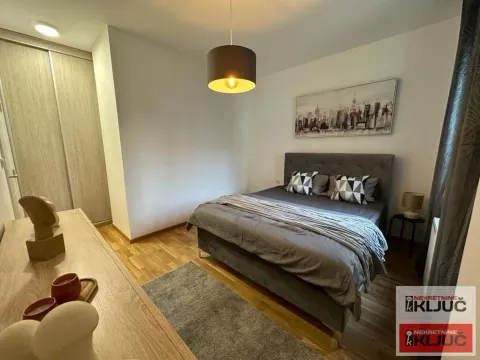 Izdavanje, dvosoban stan, 48m², Bulevar Evrope, Novi Sad Sve Podlokacije - image 9