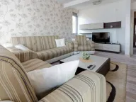 Prodaja, trosoban stan, 140m², Donja Lastva, Tivat - image 11