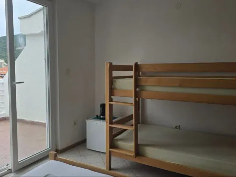 Prodaja, garsonjera, 35m², Petrovac, Budva - image 3