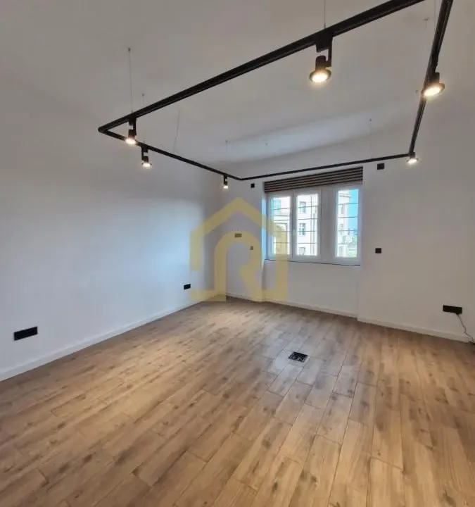 Rent, office space, 110m², Zeleni Venac, Beograd