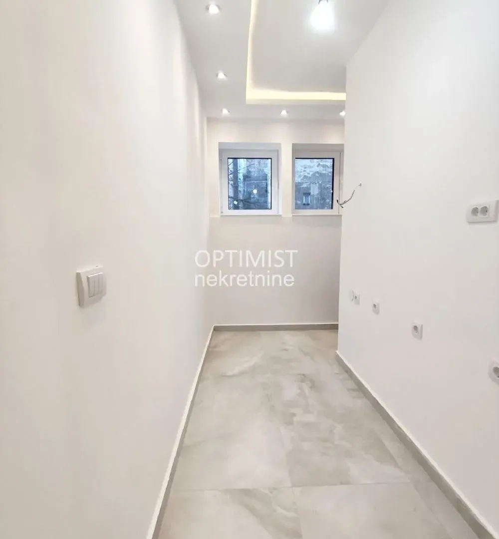 Prodaja, dvosoban stan, 55m², Stari Grad, Beograd
