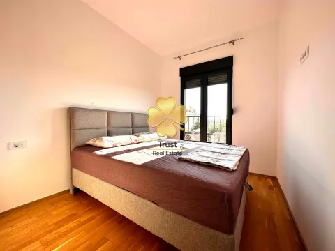 Izdavanje, dvosoban stan, 70m², Zabjelo, Podgorica - image 16