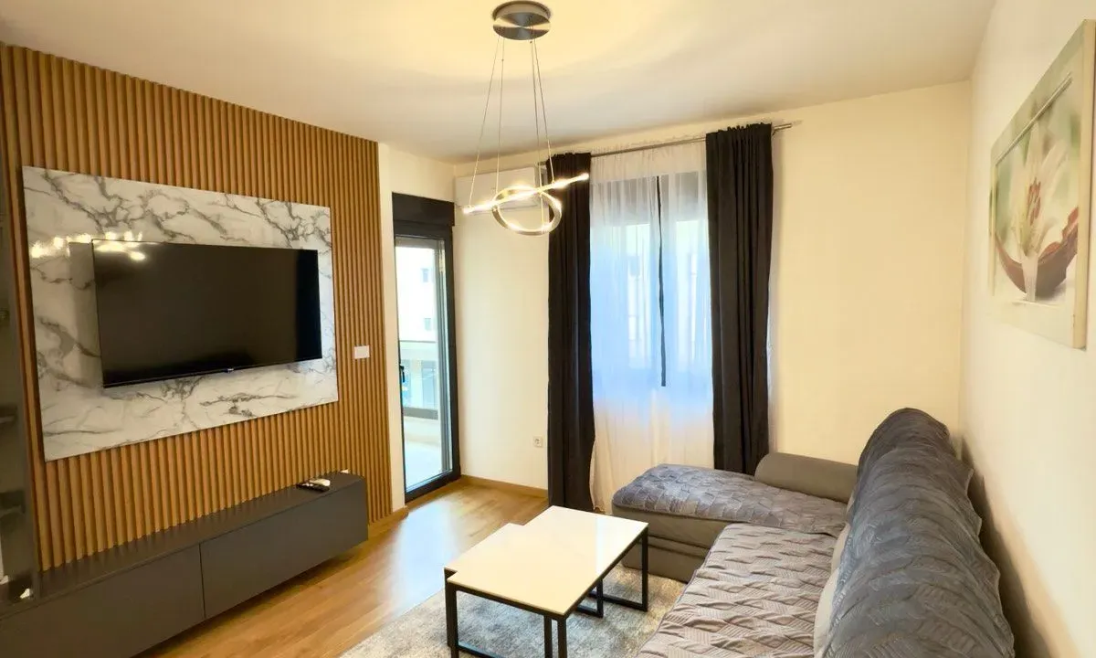 Rent, one bedroom apartment, 48m², City Kvart, Podgorica