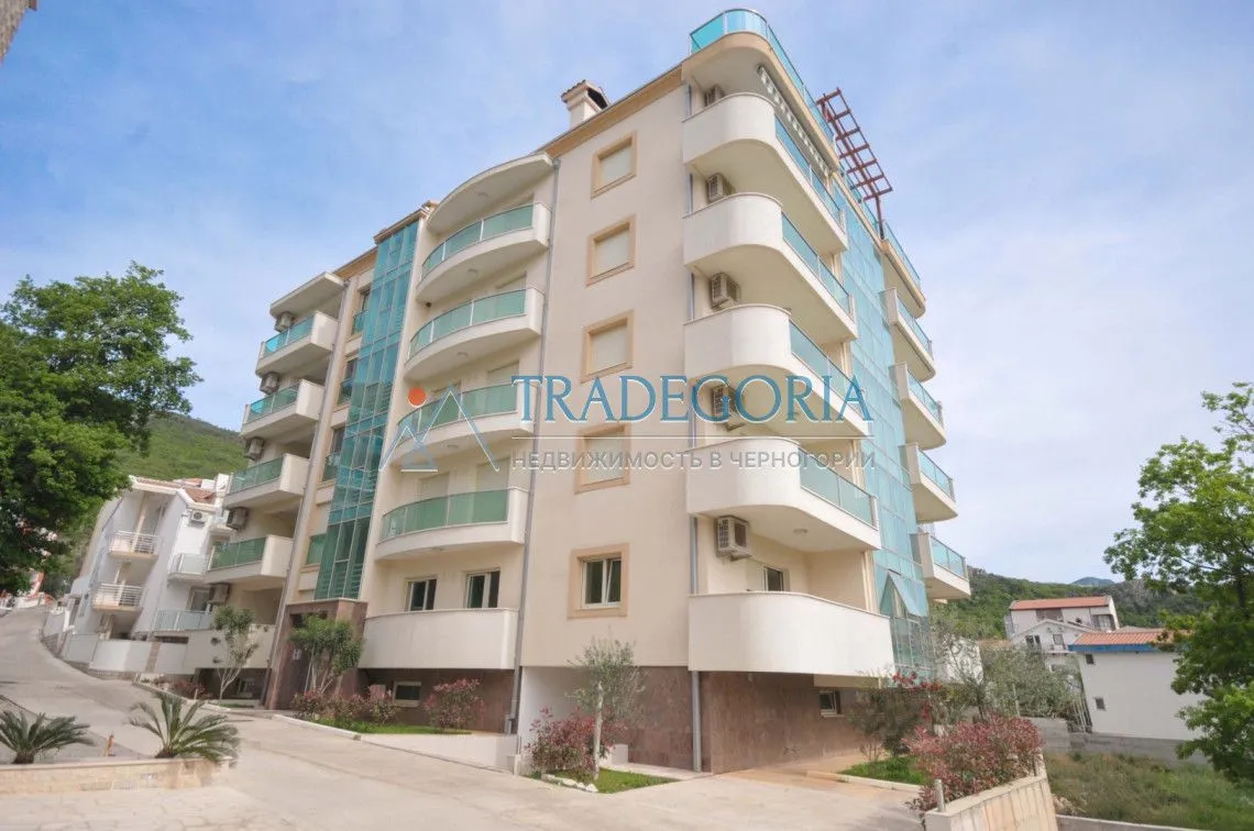 Prodaja, dvosoban stan, 94m², Bečići, Budva