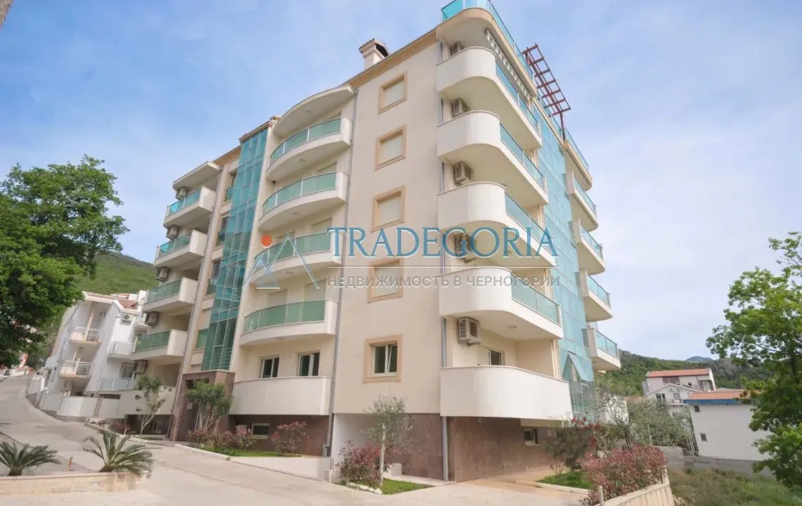 Prodaja, dvosoban stan, 94m², Bečići, Budva