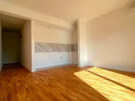 Prodaja, jednosoban stan, 47m², Centar, Ulcinj - image 5