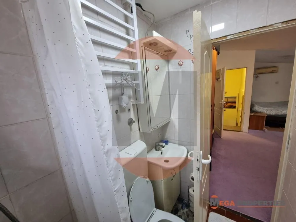 Prodaja, dvosoban stan, 62m², Slavujev Venac, Zvezdara Sve Podlokacije